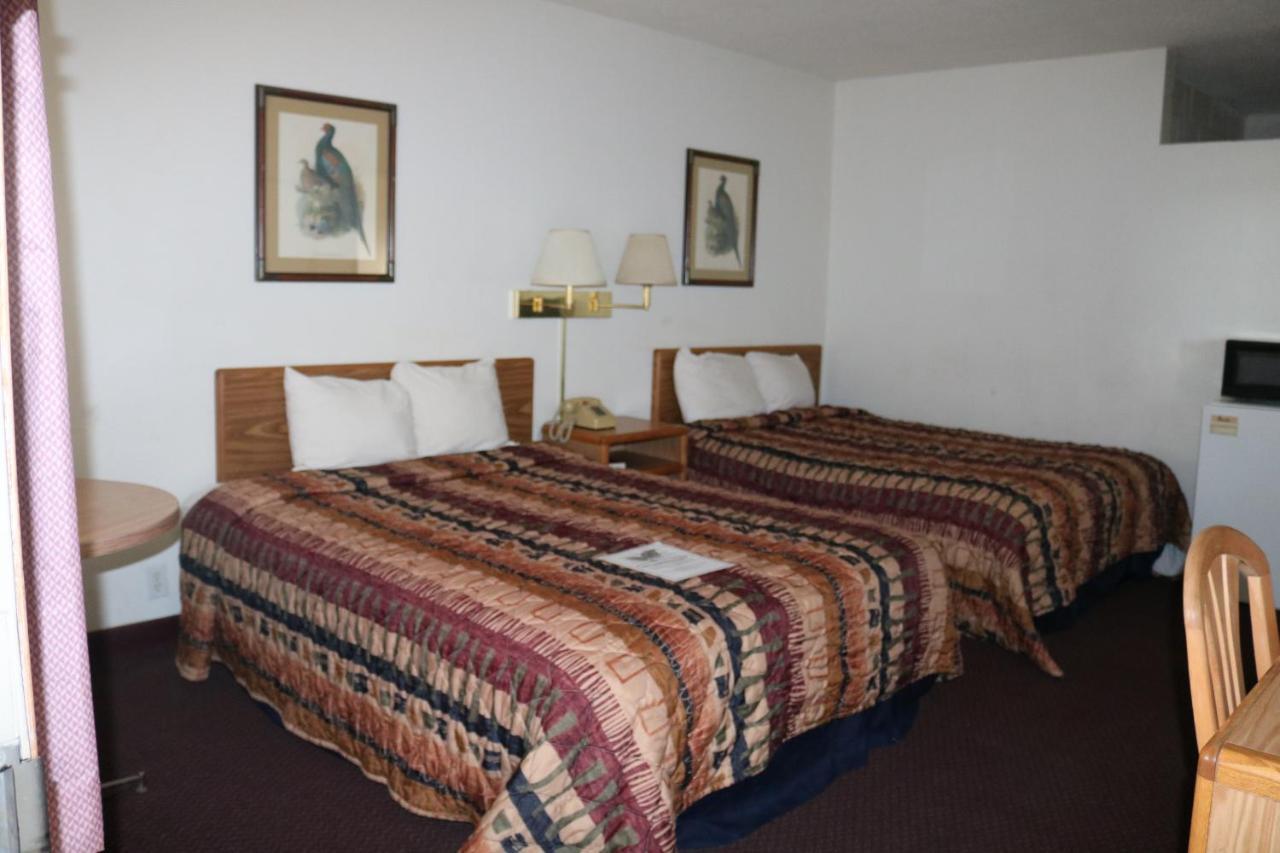 Dakota Inn Huron ภายนอก รูปภาพ