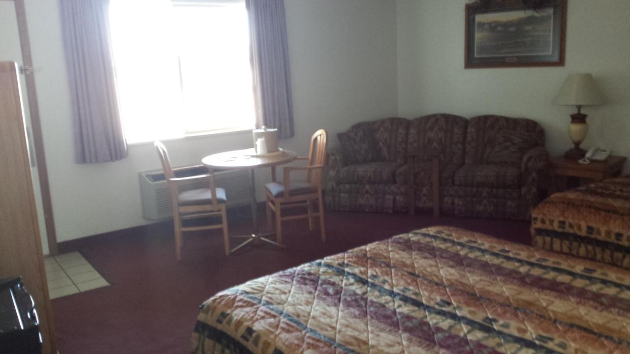 Dakota Inn Huron ภายนอก รูปภาพ