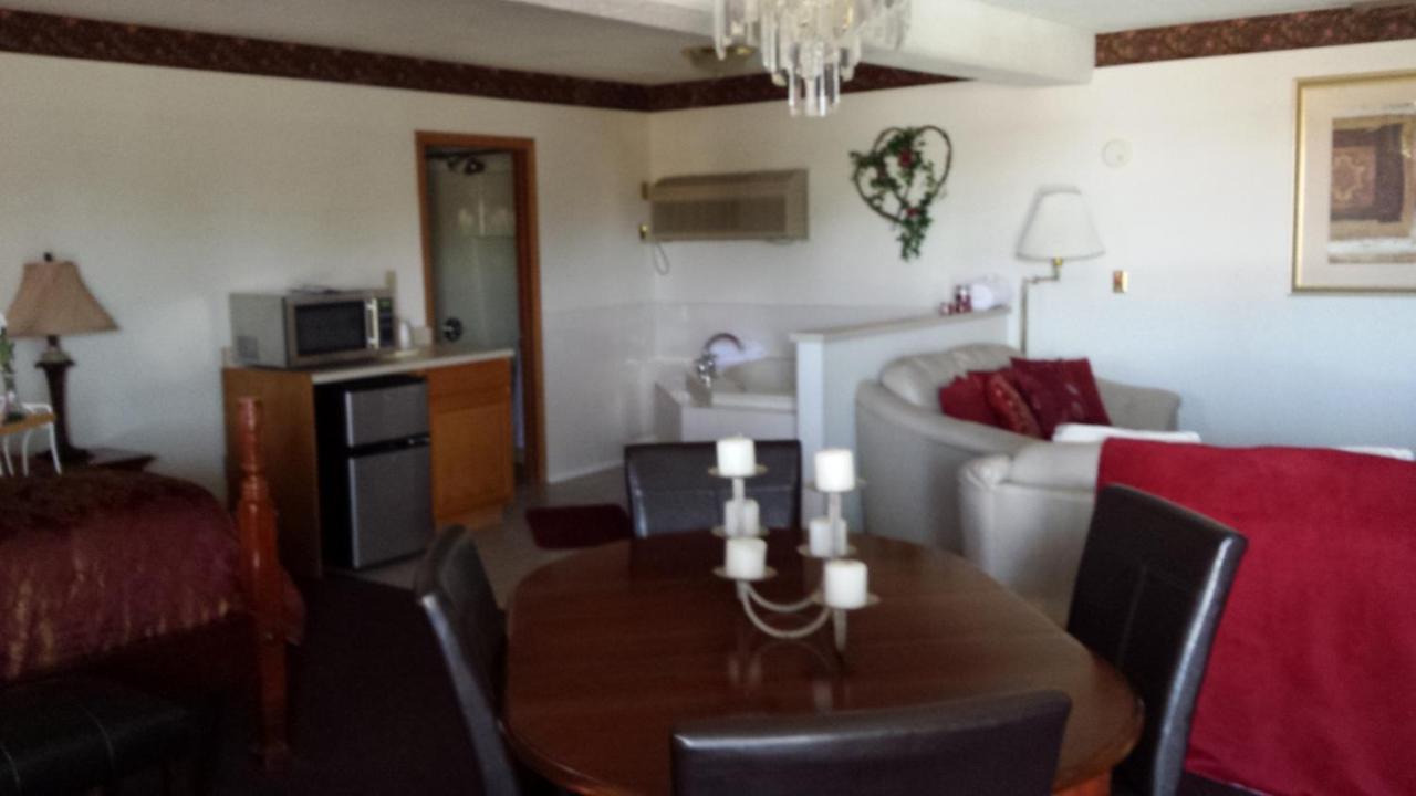 Dakota Inn Huron ภายนอก รูปภาพ